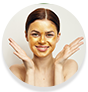 WOW Skin Science Gold Clay Face Mask helps to draw out dirt, exfoliate dead skin layer